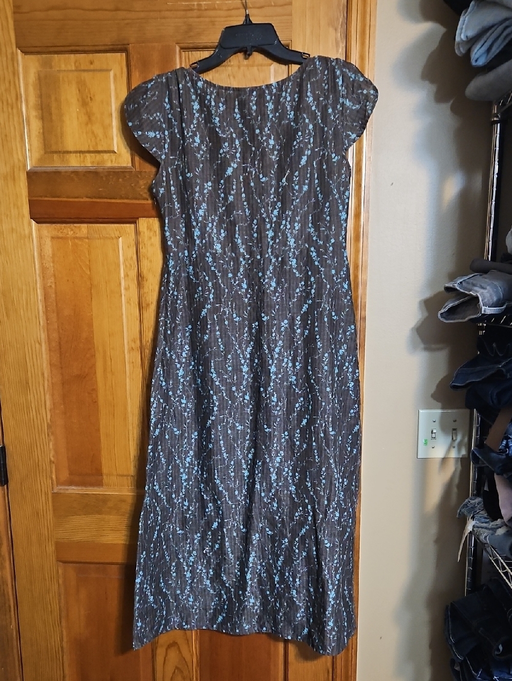 Patagonia Brown Floral-Print Midi Dress with Blue Accents - Picture 5 of 9